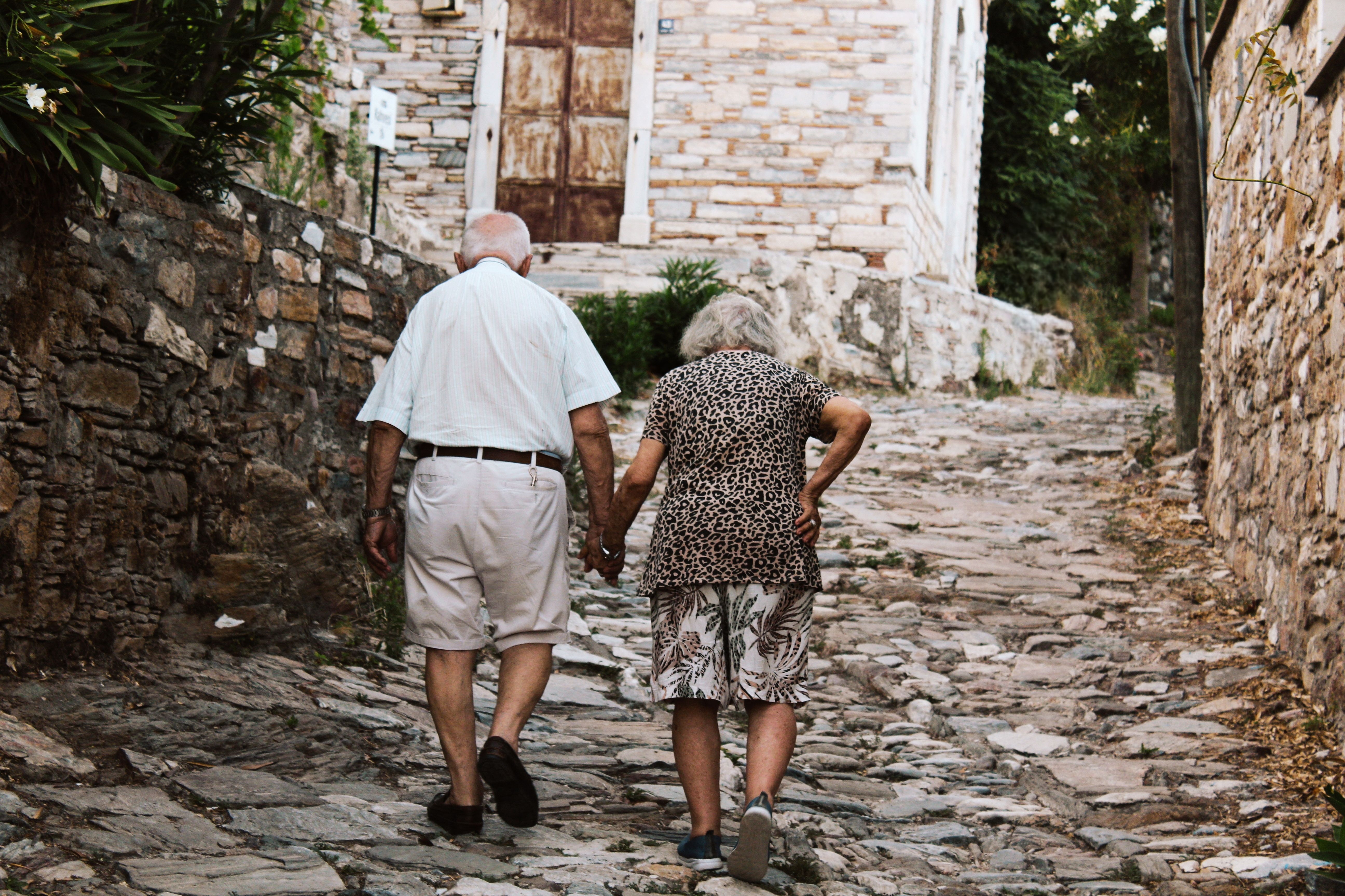 Couple exploring a Peruvian town on foot